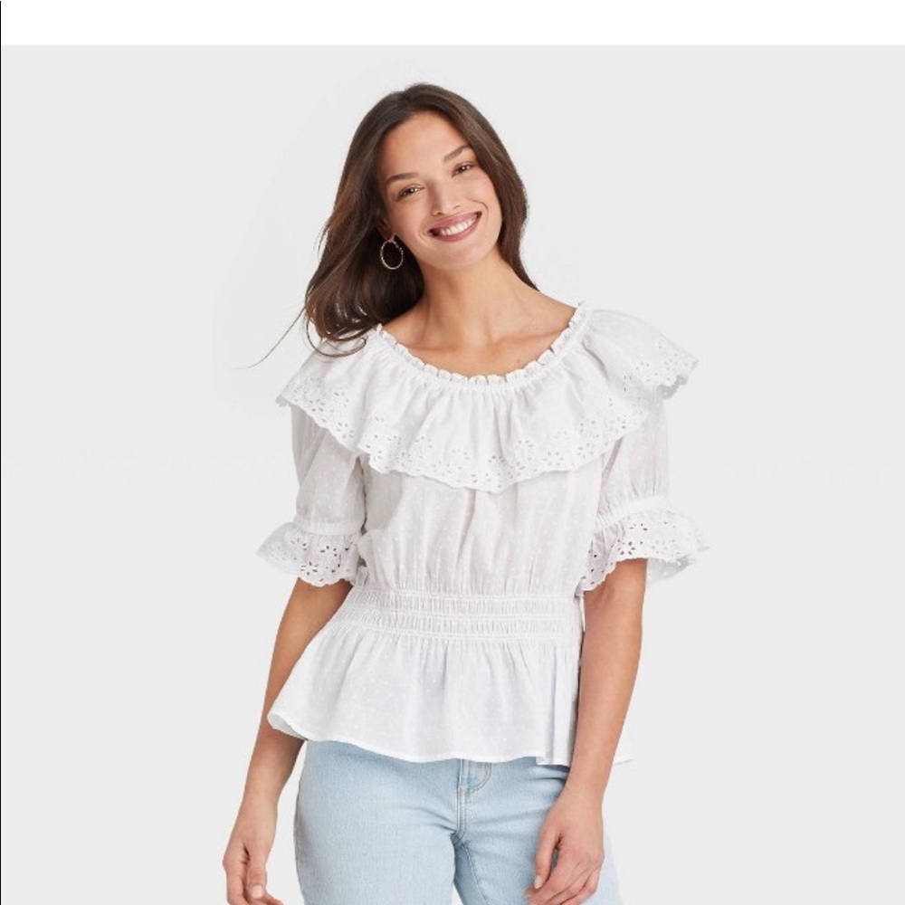 Universal Thread Ruffle Short Sleeve Eyelet Peplum Blouse XS